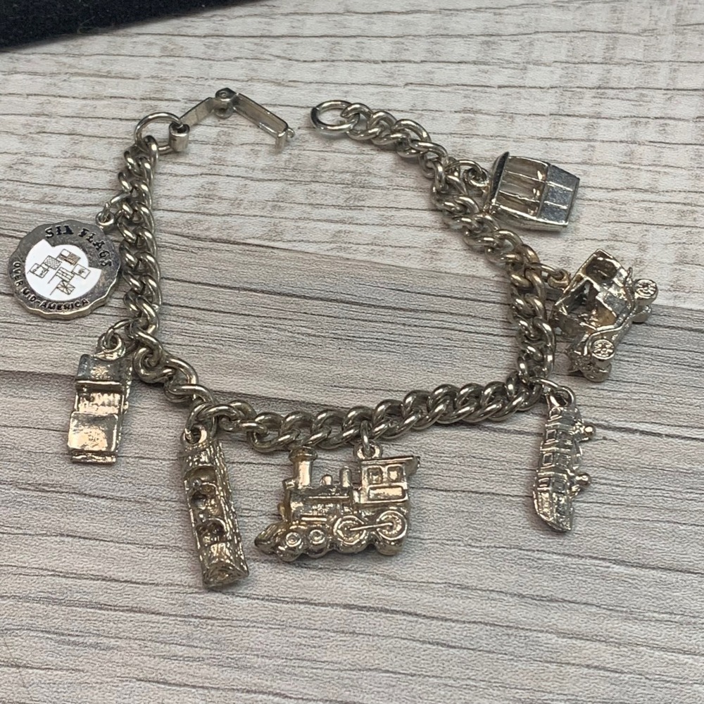Vintage Six Flags Over Mid-America Charm Bracelet Silver Tone Train Car Souvenir